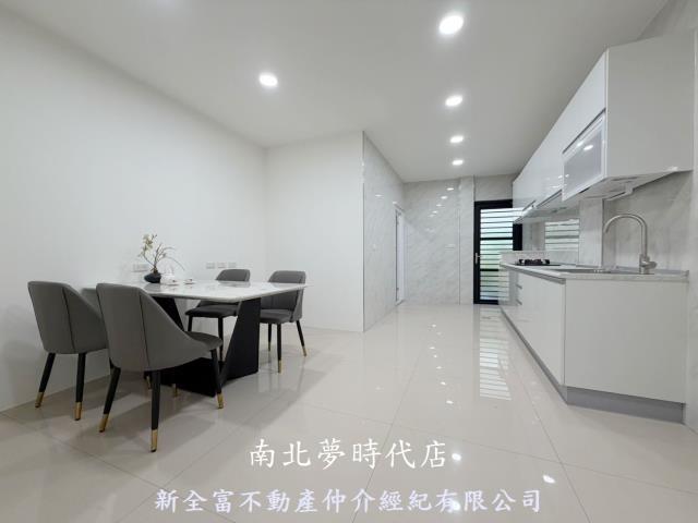 台南安南透天-9