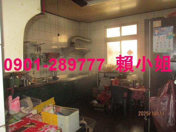 和美法拍透天-8