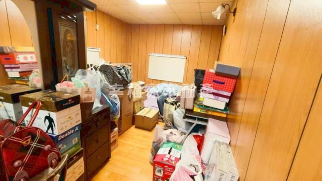 台南東區店面-14