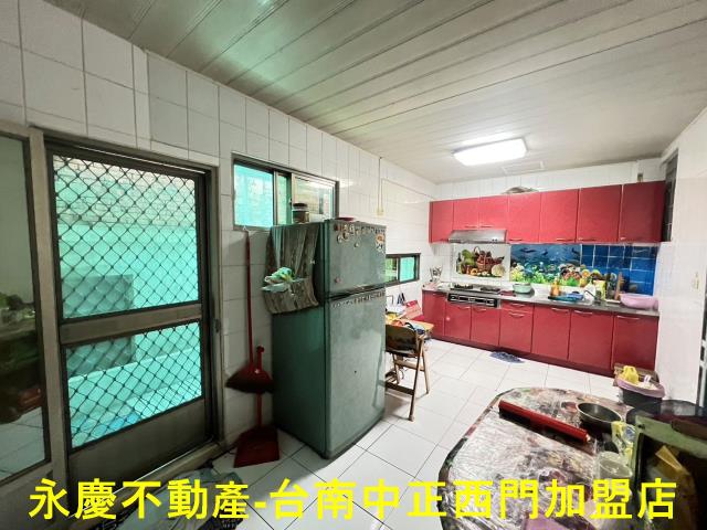 台南安南透天-11