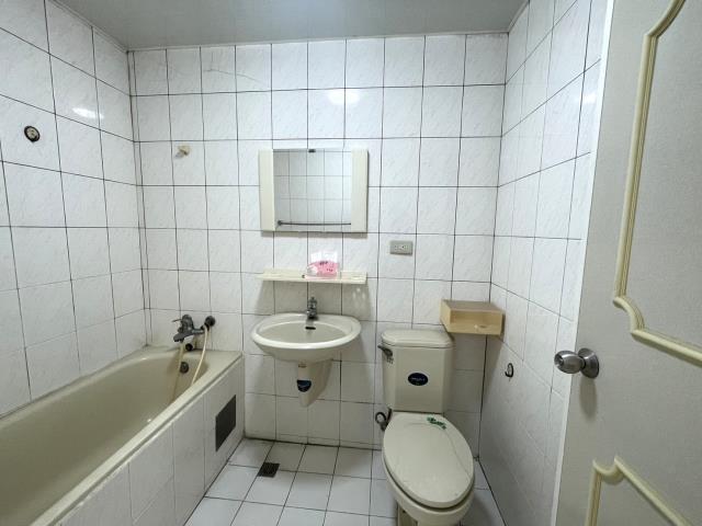 高雄岡山大樓-3