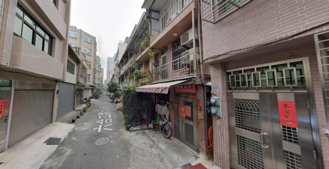 前金法拍透天-8