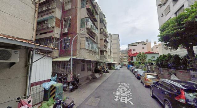 高雄苓雅法拍公寓-4