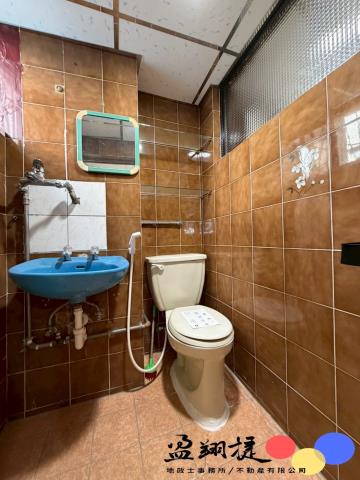 高雄鹽埕華廈-9