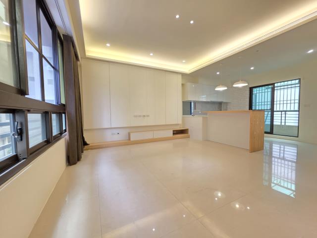 台南安平透天-2