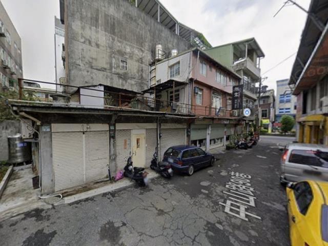 淡水法拍平房-2