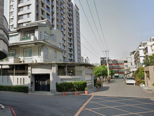 高雄楠梓透天法拍-5