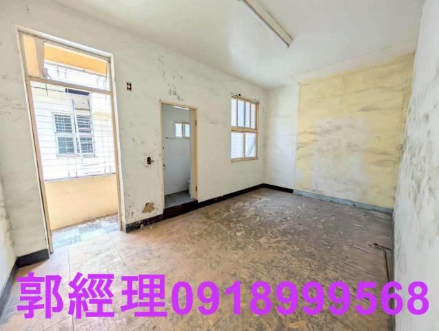 台南南區透天-7