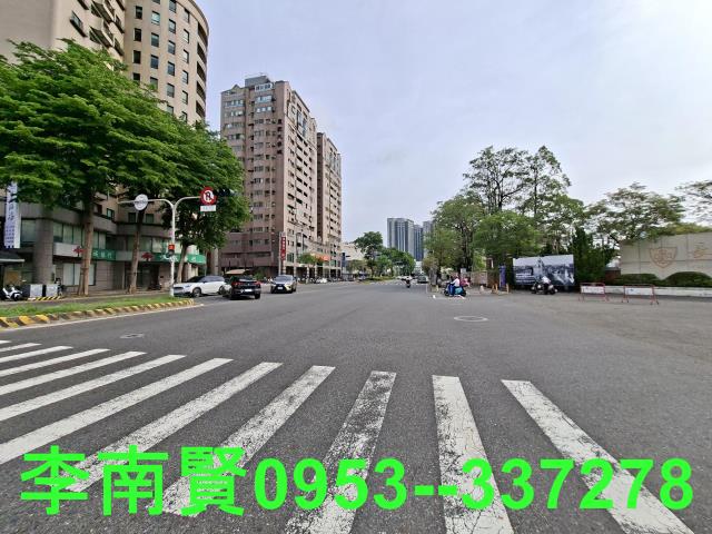 台南東區透天-12