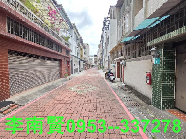 台南東區透天-1