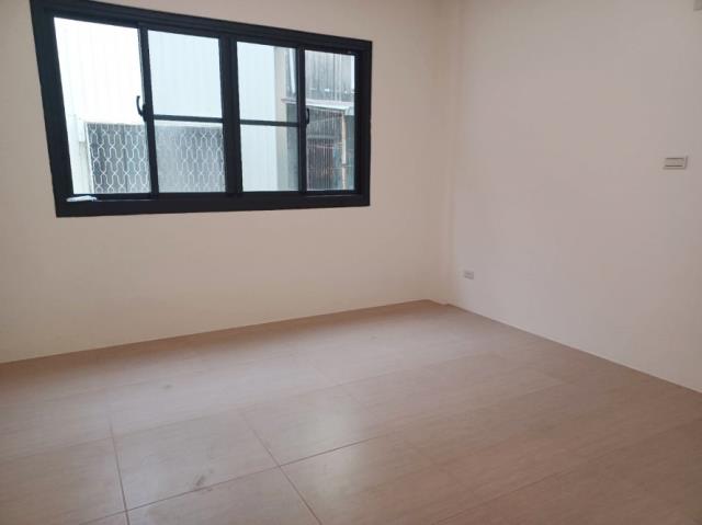 台南南區透天-13