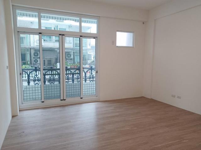 台南南區透天-7