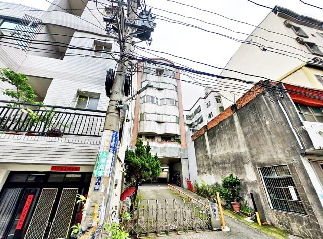 竹東鎮中央路一樓住家