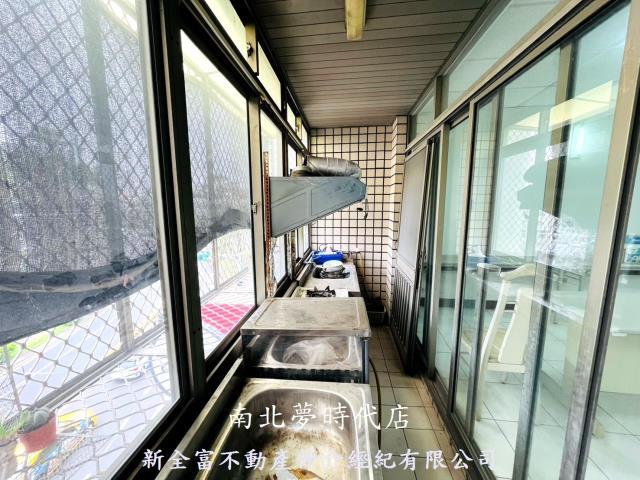 東區透天-11
