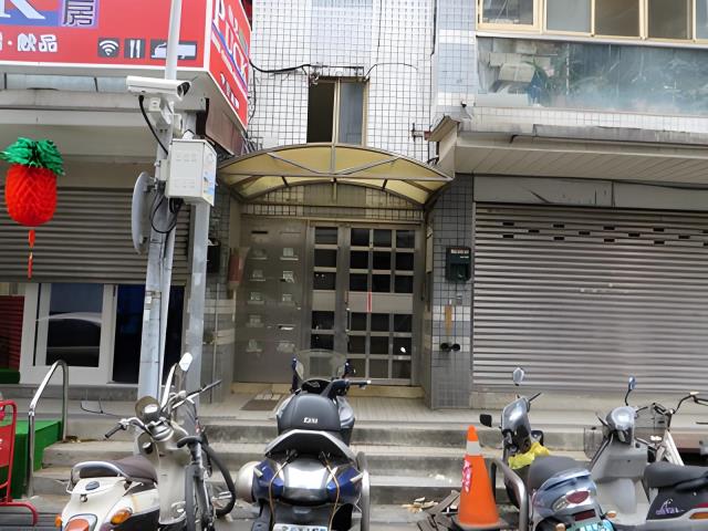 台北信義區法拍店面-8