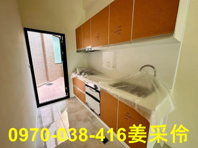 嘉義西區透天-8