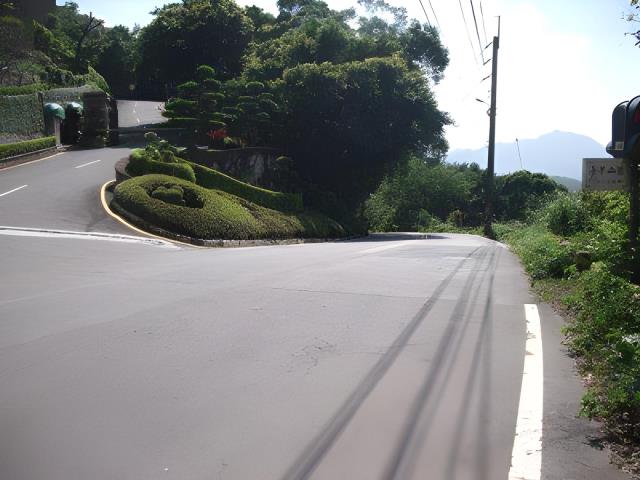 淡水法拍透天-2