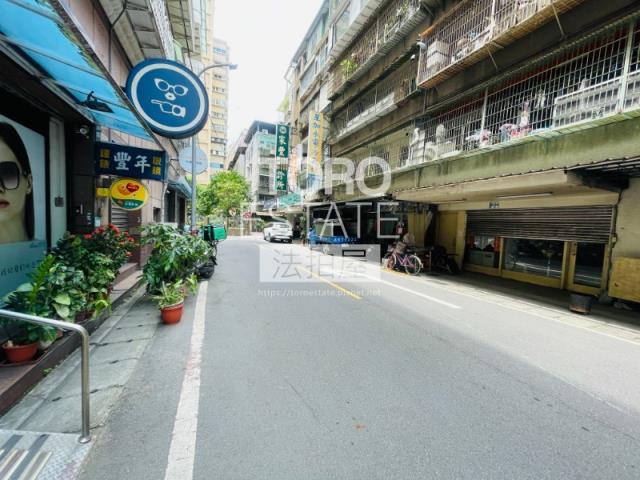 新北新莊大樓法拍-7