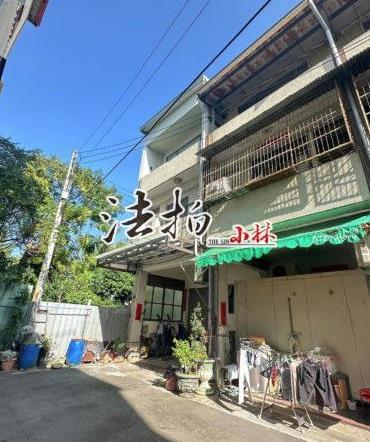 台中大甲法拍透天-1