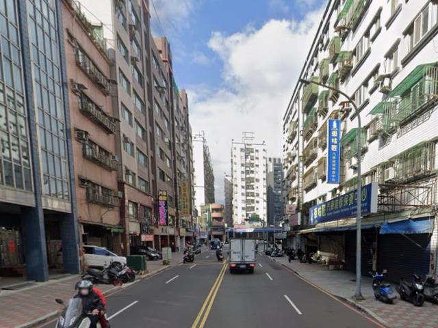 三重華廈法拍-6