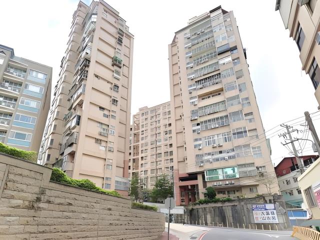 新北淡水法拍大樓-5