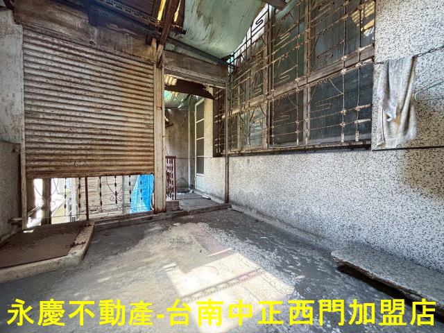 東區透天-9