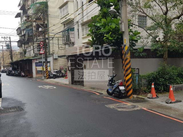 新北中和法拍大樓-6