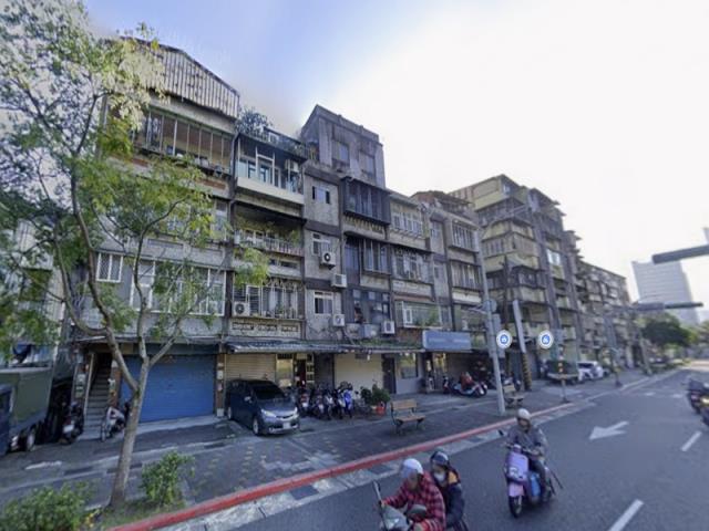 台北南港法拍公寓-1