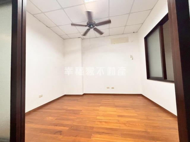 台南東區店面-3
