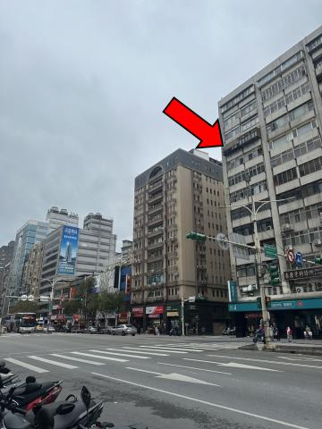 台北松山拍賣大樓-1