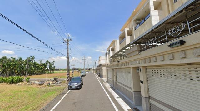 新園法拍透天-9