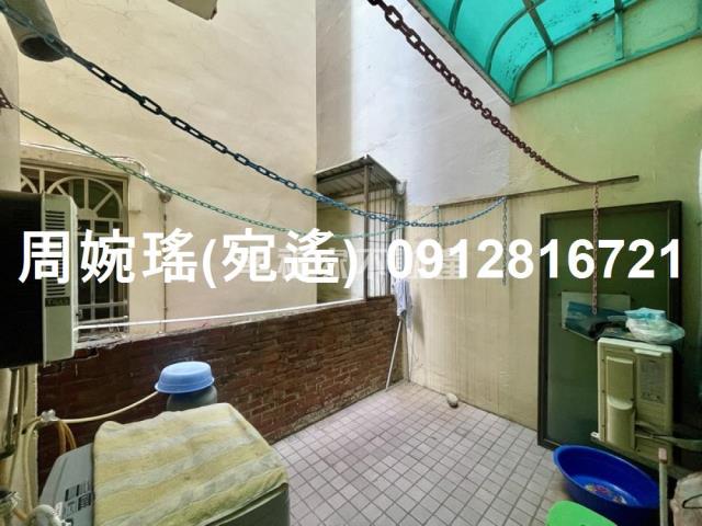 台南東區透天-12