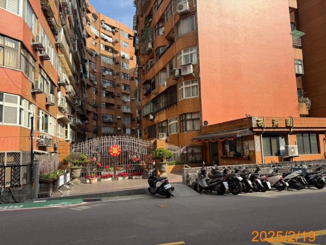 台北內湖法拍大樓-1