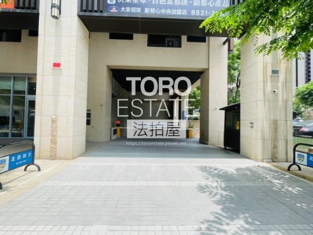 新北新莊法拍大樓-6