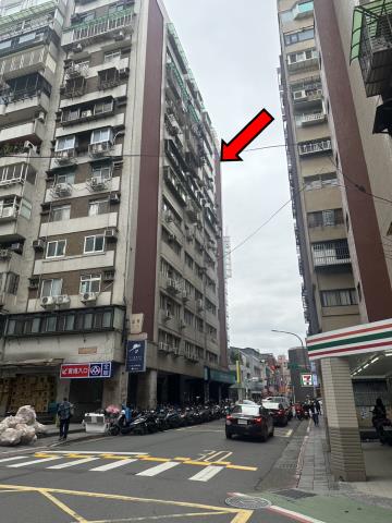 台北松山法拍大樓-2
