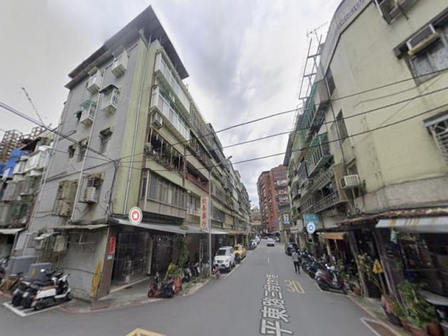 信義區法拍公寓-3