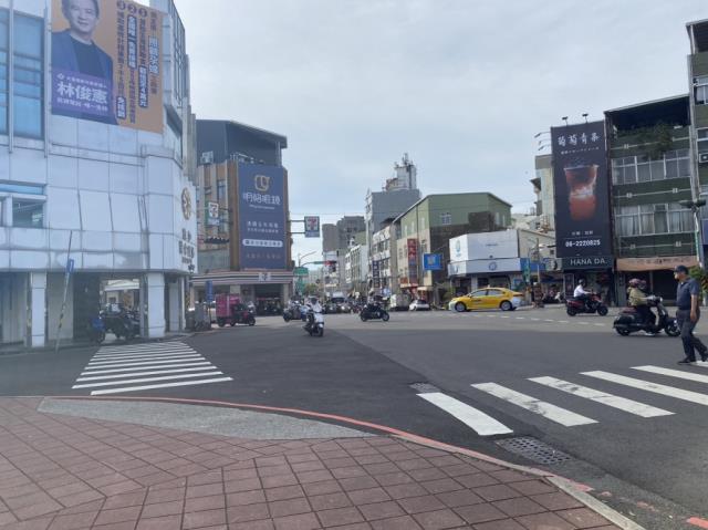 中西區透天-10