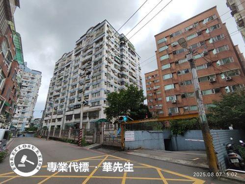 桃園中壢法拍大樓-10