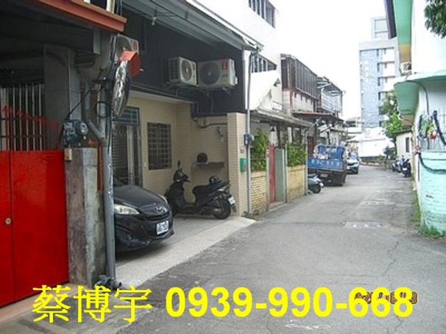 大里中興路法拍屋透天