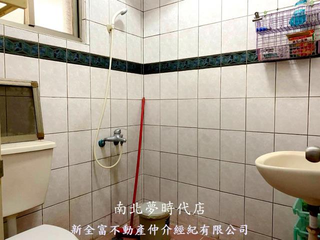 東區透天-9