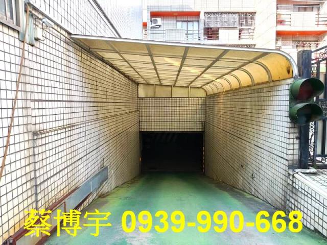 大里區新仁六街法拍屋