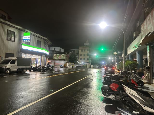 楠梓華廈法拍-6