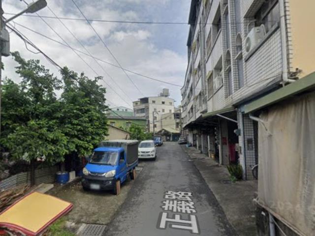 高雄大寮透天法拍-3