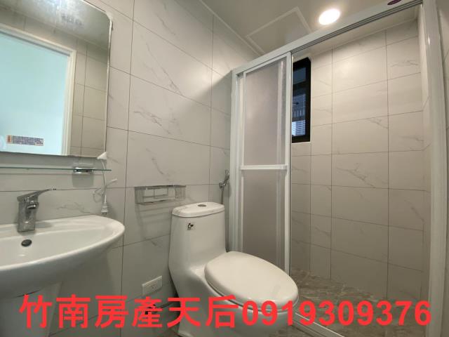 苗栗竹南大樓-9