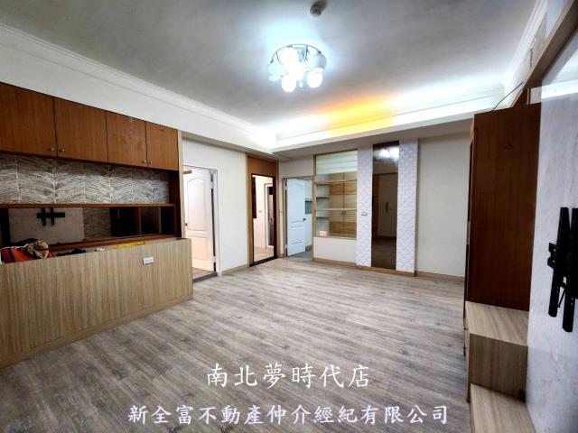 台南華廈-1