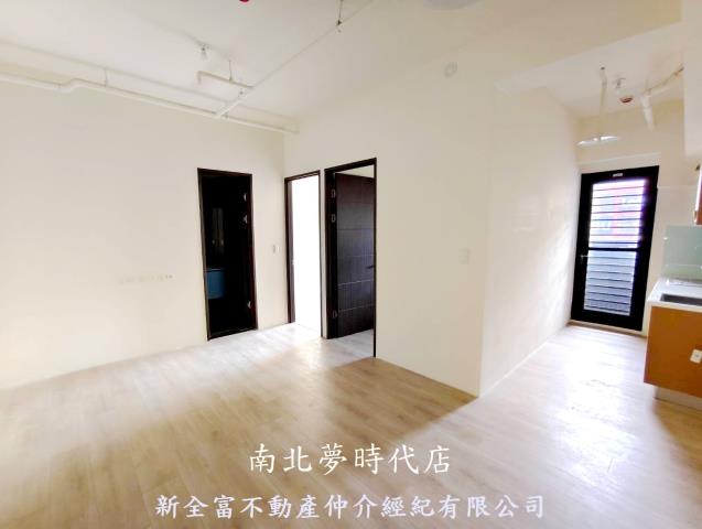 台南歸仁大樓-1