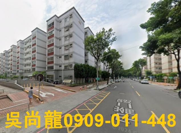 鳳山華廈法拍-4