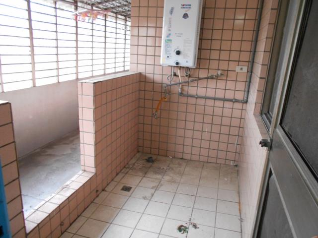 新北土城大樓法拍-15