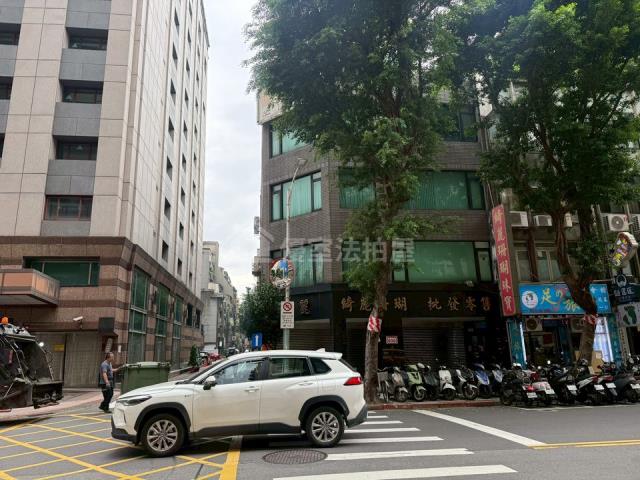 中山區法拍透天-10