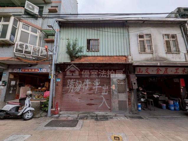 新莊法拍透天-1